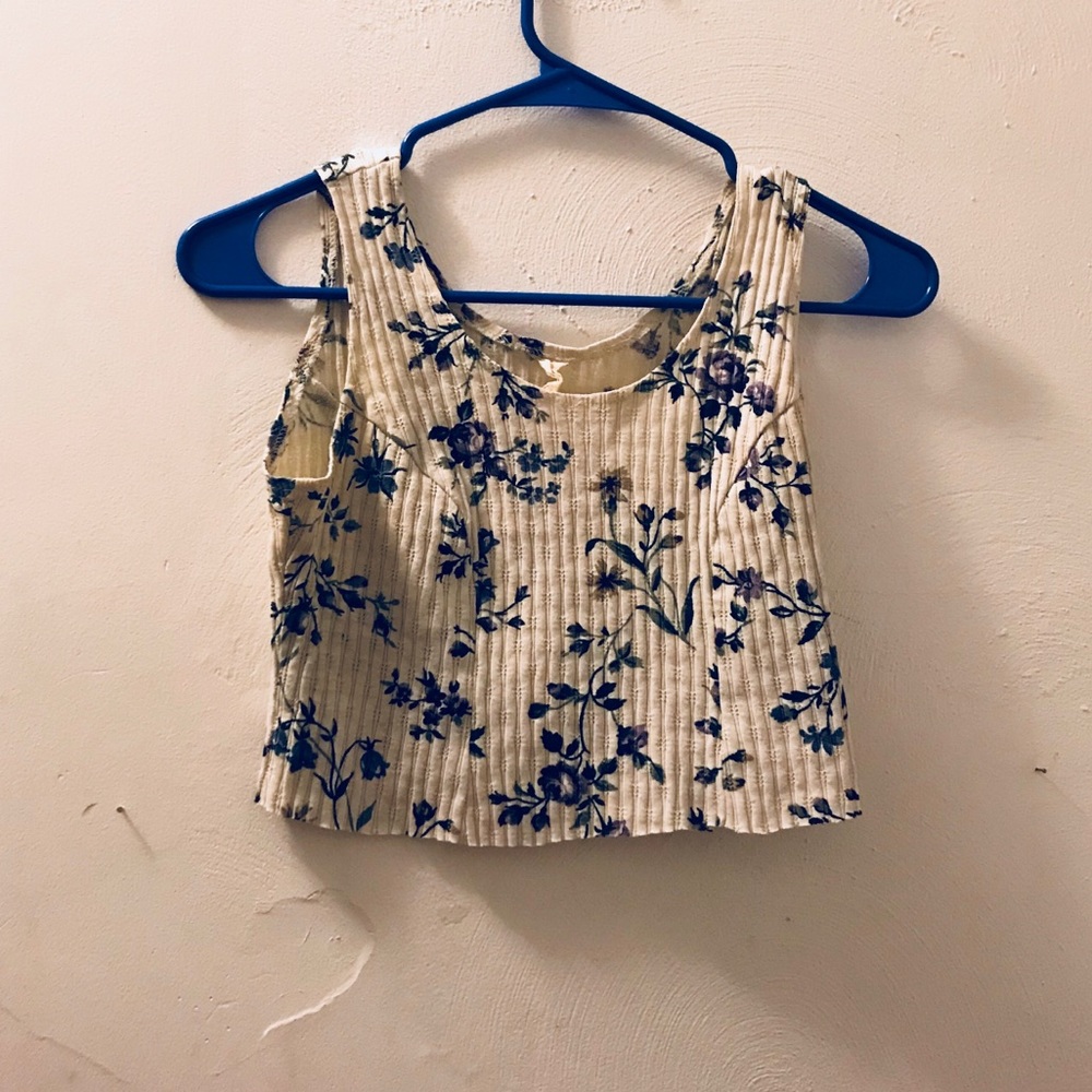 Cropped Tank Top